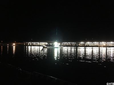 20171010羅臼　朝4時の羅臼漁港①_R.JPG
