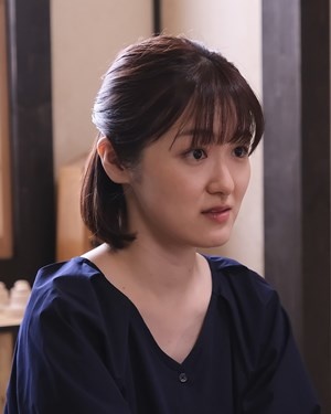“秘密を抱える姉弟”姉・南波美馬役:大後寿々花
