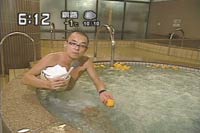 䂸