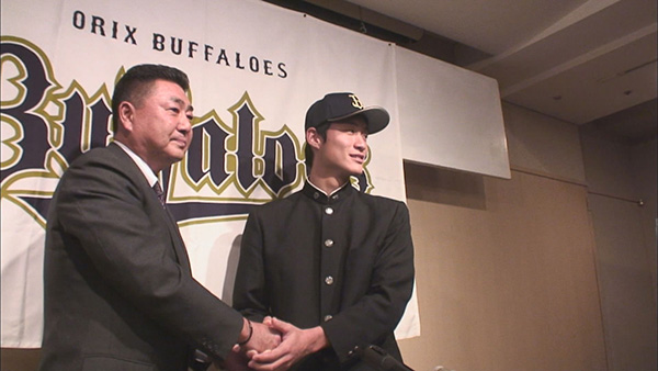 ゼロからめざす甲子園 ー故郷に帰った元プロ選手ー