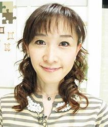 高田まゆみ