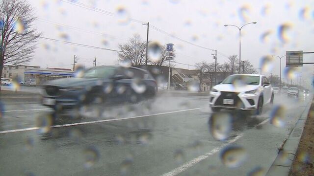北海道に春の嵐　札幌の最大瞬間風速１９．６ｍ　新千歳空港では３７便が欠航　夕方まで暴風に警戒