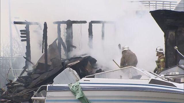 「家の中が燃えている」白糠町で住宅が焼ける火事　住人とみられる70代女性が煙を吸い病院搬送 サムネイル