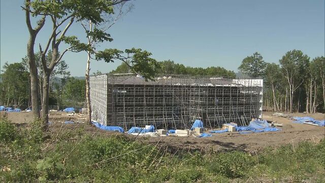 【独自】羊蹄山麓で何が 倶知安町の工事現場、無許可森林伐採に加え景観法も無視か 町が届け出要求も応じず サムネイル