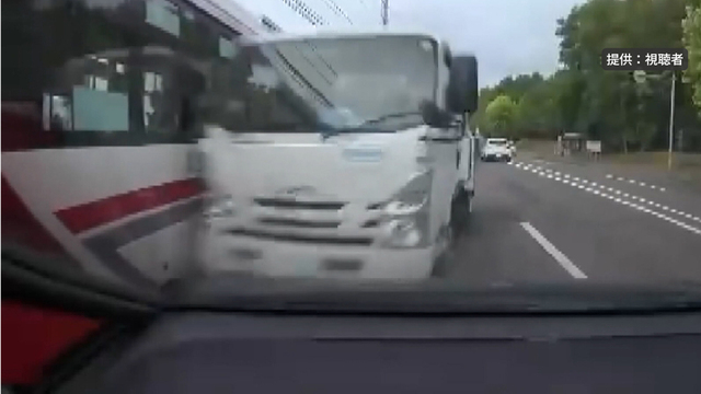 衝突直後に運転手が発した言葉は　札幌市豊平区トラック逆走・多重事故その瞬間を捉えた サムネイル