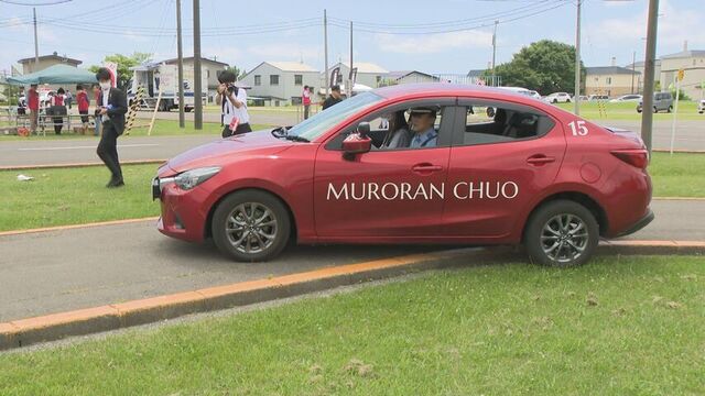「これは危ない」ゴーグルで“飲酒運転を疑似体験”　１３日は飲酒運転根絶の日　検挙数は同時期比で増加　