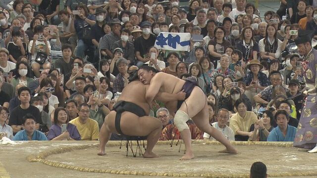 後志・岩内町出身「一山本」に大歓声！ 大相撲札幌巡業2日目 サムネイル