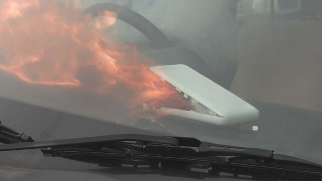 札幌・北区　貸コンテナの火事は高温の倉庫内でリチウムイオン電池が発火した可能性　消防が調査 サムネイル