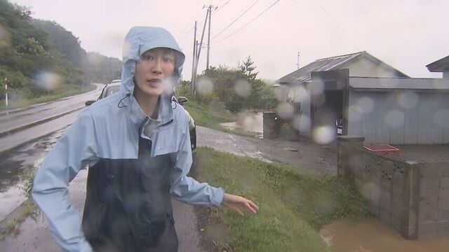【中継】道南・厚沢部町　厚沢部川が氾濫危険水位超える　住宅の庭に下水道から逆流も サムネイル