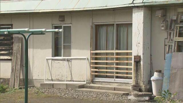 クマが住宅の窓を割って侵入した北海道三笠市で箱わな設置　木古内町の中心部にもクマ出没 サムネイル