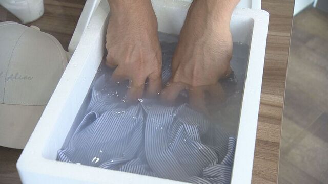 発泡スチロールの容器＋40℃のお湯＋酵素と酸素系漂白剤が入った洗剤につけおき