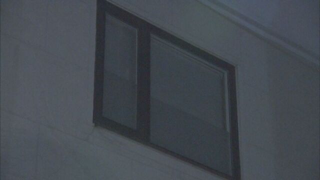【続報】現金を奪って逃走か　侵入した住宅に10時間居座り住人を殴って刃物で「金を出せ」脅す　函館市 サムネイル