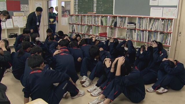 もしも弾道ミサイルが発射されたら　石狩市で中学生も参加し訓練実施 サムネイル