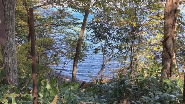 【速報】「湖の底に人がいる」北海道・支笏湖に潜っていたダイバーから通報 サムネイル