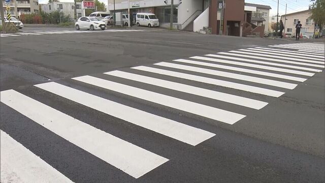 登校中の小学生とみられる男の子2人が交差点で軽乗用車にはねられ病院に搬送 札幌市白石区 サムネイル