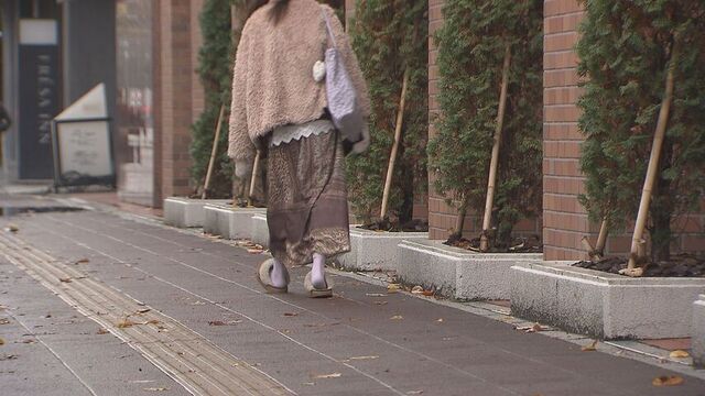 しゃがんでいた女性に男が「水を買ってこようか」 体を触り逃走 未明の札幌・すすきの 不同意わいせつか サムネイル