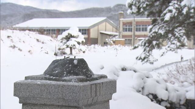 小学校にあるはずの銅像が・・・ 盗まれた二宮金次郎像が金属買い取り業者に 地域住民「残念な思い」 サムネイル