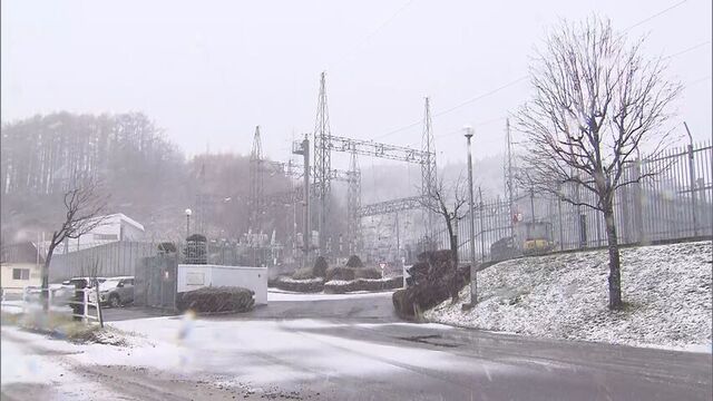 本州と結ぶ送電線が損傷・停止 3系統のうち2つが停止 送電再開めど立たず 青森県の震度6強で サムネイル