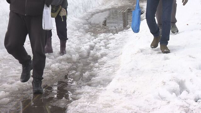 救急搬送過去最多の２０００人超え　ツルツル・ぐちゃぐちゃ路面での転倒に注意