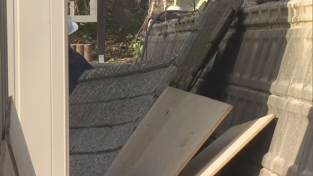 北広島・住宅の解体工事現場で塀の下敷きになった男性作業員　死亡を確認