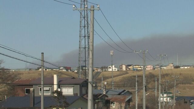 根室市で大規模な野火火災　避難所設置　道は自衛隊に災害派遣を要請 サムネイル