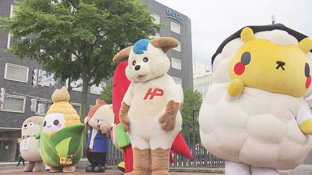 札幌・中央区で夏の交通安全運動を前に啓発活動　マスコットと園児が交通安全を元気よく呼びかけ
