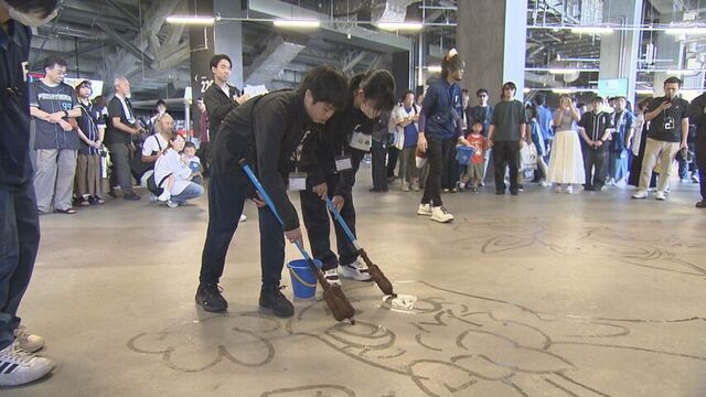 北広島の中学生、試合があるエスコンフィールドで球場のお仕事体験 サムネイル