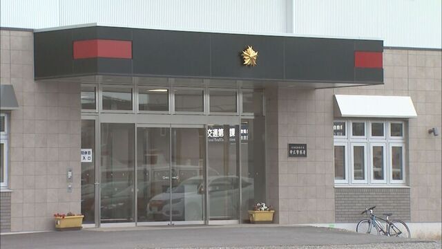 【速報】ひき逃げ事件　横断歩道を歩行中に車が接触して転倒 30代男性重傷　車は逃走中　帯広市　 サムネイル