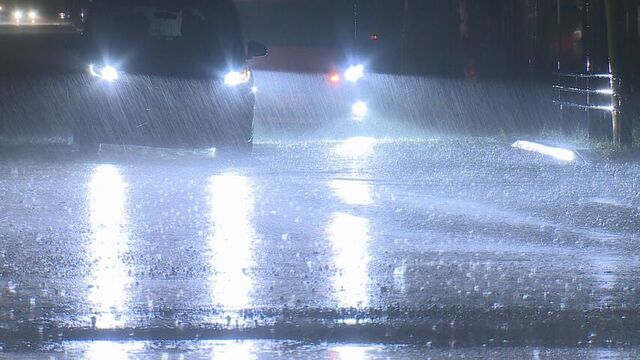 はげしい雷雨に打ちつける雨…道内大気不安定　1時間に100ミリの猛烈な雨も　28日も続くおそれ