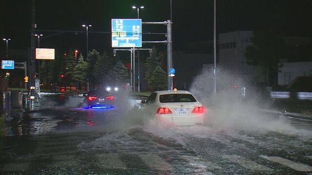 釧路・根室で観測史上1位の大雨が直撃　道路冠水や落雷火災　各地に被害