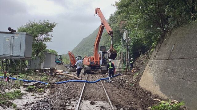 JR室蘭線の一部が運転再開へ　伊達紋別～豊浦間は2日夕方復旧　全区間の運転再開は難航 サムネイル