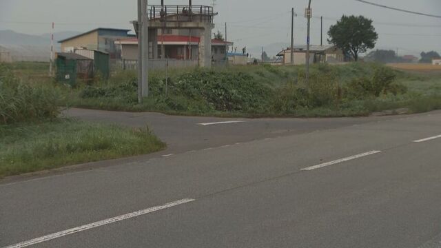 「バイクに気づかず追突した」原付バイクの男性が意識不明　乗用車を運転していた会社員（29）逮捕　当麻町
