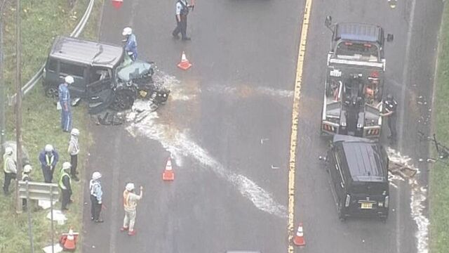札幌・定山渓の国道で軽乗用車同士が衝突、高齢女性が死亡　ほか3人もけが 　中央分離帯ないカーブ