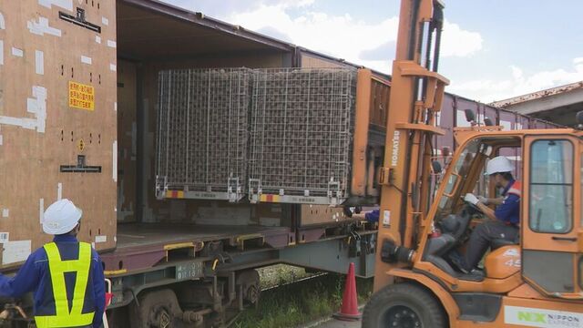 室蘭線復旧で一安心、十勝から埼玉へ！JR貨物の臨時「ジャガイモ列車」10日運行開始へ向け積み込み作業