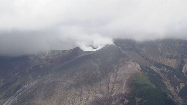 噴火警戒レベル３に引き上げ 大雪山系十勝岳「紅葉でお客様最盛期のはず…」周辺に影響広がる