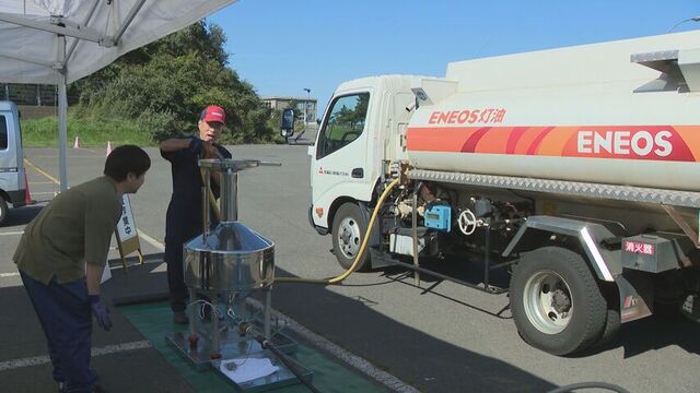 灯油シーズン前にタンクローリーのメーター検査　不正防止へ　誤差1％以内で車体に適合シール　室蘭市