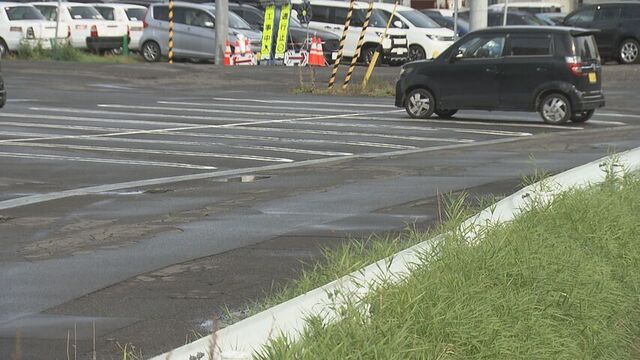 「知らない男に殴られた」札幌で深夜に散歩中の男性殴られ重傷　バット？所持の黒パーカフード男逃走中 サムネイル