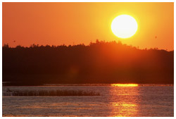 ペンケ沼と夕陽